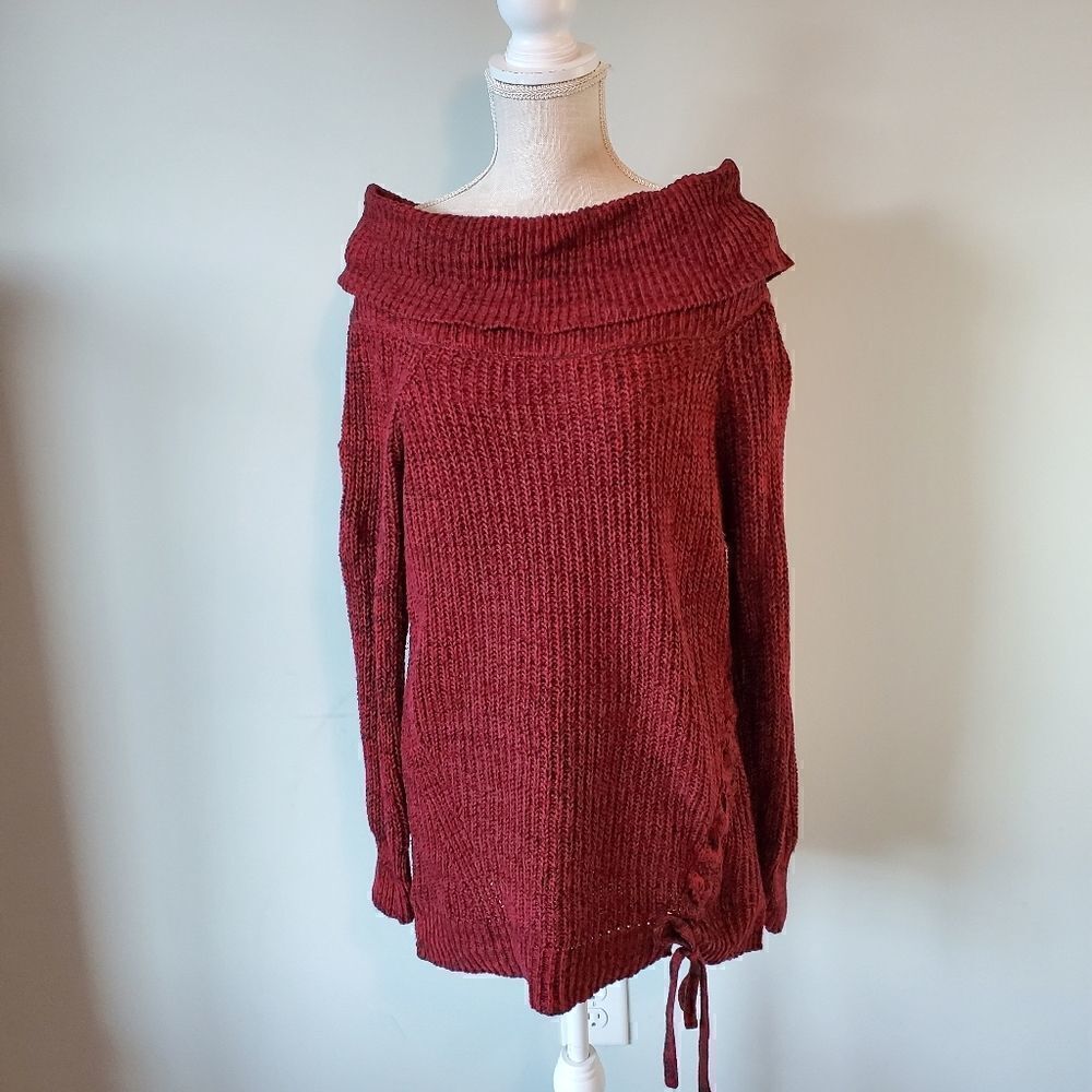 Jessica Simpson Women's Long Sleeve Cowl Neck Sweater Size Small